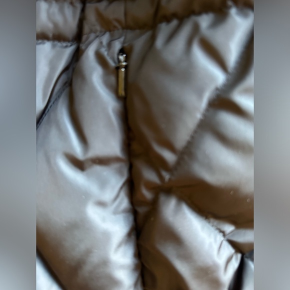COACH BLACK DOWN PUFFER JACKET (S) - Picture 6 of 9